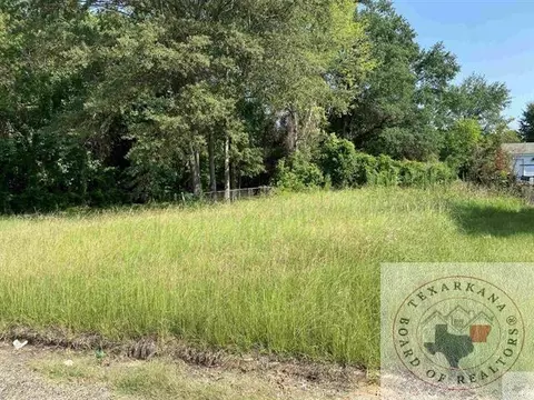 2308 W 16th Texarkana Tx 75501, Texarkana, TX 75501