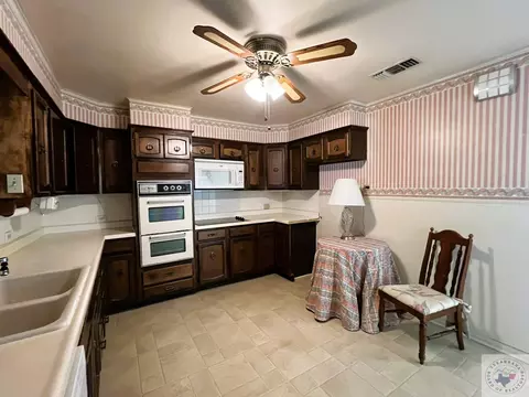 1203 E 33rd St, Texarkana, AR 71854 photo 3