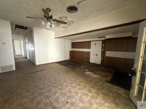 1020 E 3rd St, Hope, AR 71801 photo 5