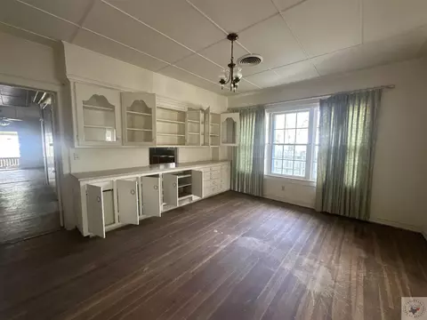 1020 E 3rd St, Hope, AR 71801 photo 10