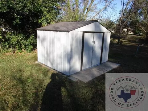 381 E Front, Nash, TX 75569 photo 11