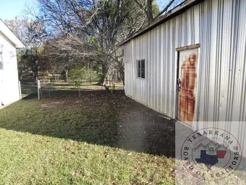 381 E Front, Nash, TX 75569 photo 12