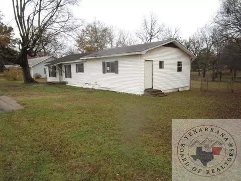 381 E Front, Nash, TX 75569 photo 2
