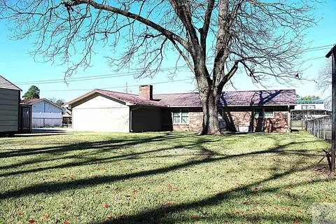 604 E Ave E, Hooks, TX 75561 photo 24