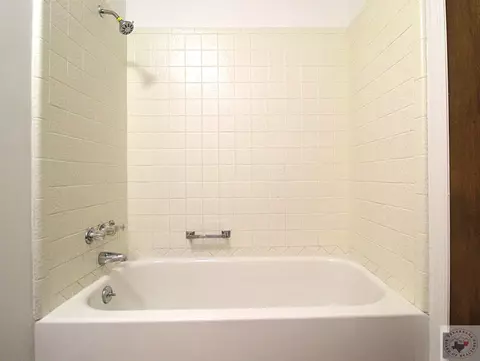 604 E Ave E, Hooks, TX 75561 photo 13