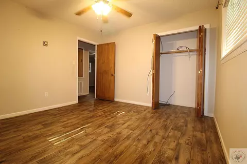 604 E Ave E, Hooks, TX 75561 photo 16