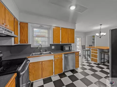 1512 E 48th St, Texarkana, AR 71854 photo 9