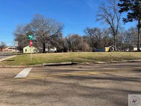 1524 W 9th Texarkana Tx 75501, Texarkana, TX 75501