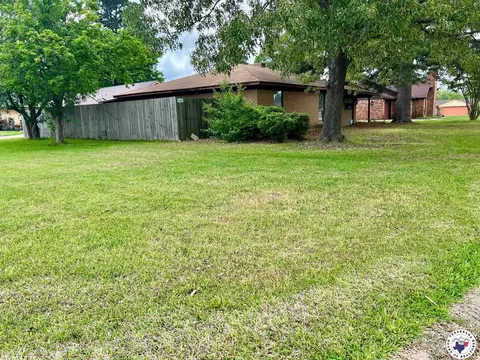 2904 E 48th, Texarkana, AR 71854 photo 3