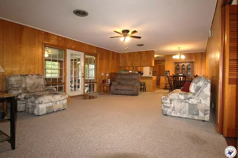 110 E Avenue I Hooks Tx 75561, Hooks, TX 75561 photo 4