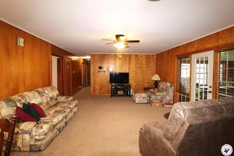 110 E Avenue I Hooks Tx 75561, Hooks, TX 75561 photo 5