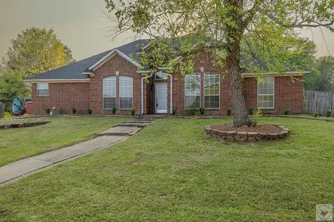 33 Williams Cir Wake Village Tx 75501, Wake Village, TX 75501