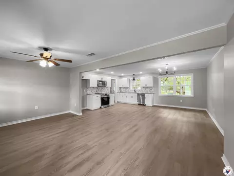 202 Main St, Hooks, TX 75561 photo 5
