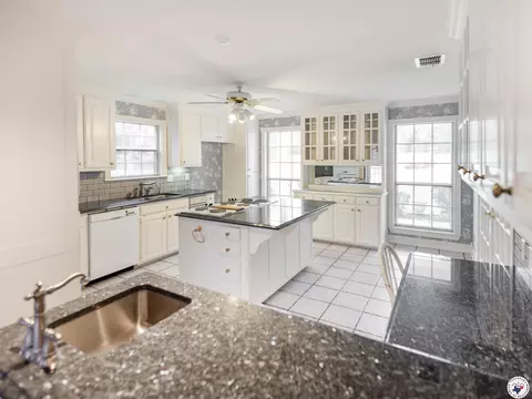 Kitchen - 2600 E Loop 281 Longview Ok 74728, Longview, TX 75605 photo 1 of 2