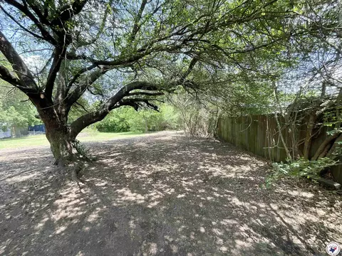 202 Quail St Hooks Tx 75561, Hooks, TX 75561 photo 27