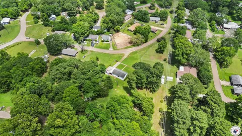 112 Grant, Hooks, TX 75561 photo 16