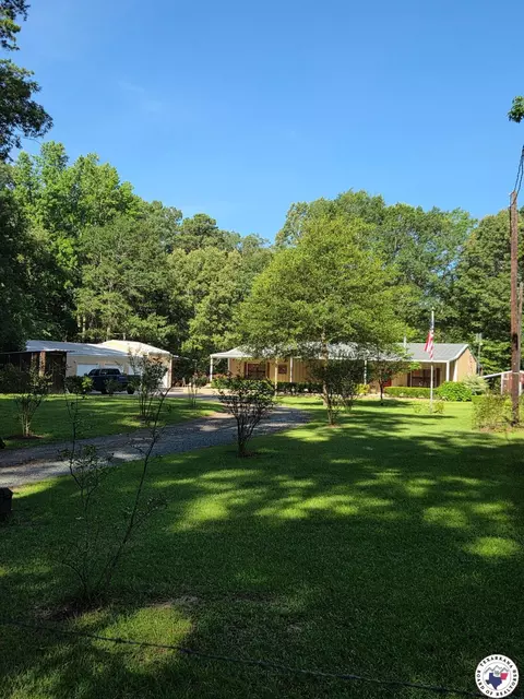 1131 County Road 1203, Maud, TX 75567
