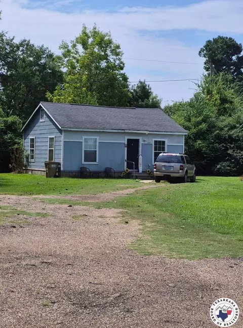 8 Meade Place Hooks Tx 75561, Hooks, TX 75561