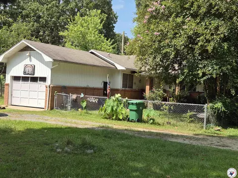 202 Roosevelt Hooks Tx 75561, Hooks, TX 75561