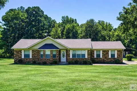 677 Edgewood Dr Texarkana Ar 71837, Texarkana, AR 71854