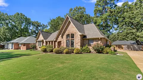 6005 Stoneridge Drive Texarkana Tx 75503, Texarkana, TX 75503