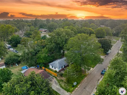 View/Area - 914 E 33rd Texarkana Ar 71854, Texarkana, AR 71854 photo 1 of 1
