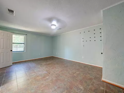 Bedroom - 6 E Avenue E Hooks Tx 75561, Hooks, TX 75561 photo 6 of 7
