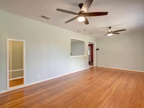 Living - 6 E Avenue E Hooks Tx 75561, Hooks, TX 75561 photo 5 of 5