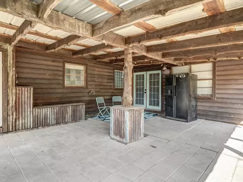 Exterior - 6 E Avenue E Hooks Tx 75561, Hooks, TX 75561 photo 3 of 10