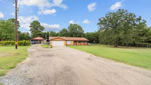 2791 Goodwin Rd Hooks Tx 75561, Hooks, TX 75561 photo 2
