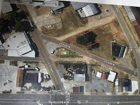 1808 Oak Street Texarkana Tx 75501, Texarkana, TX 75501