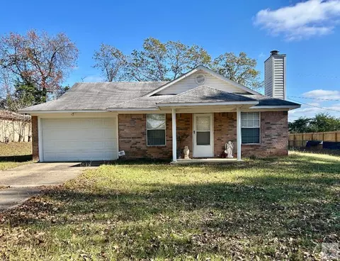 1027 E Crestview Dr Atlanta Tx 75551, Atlanta, TX 75551
