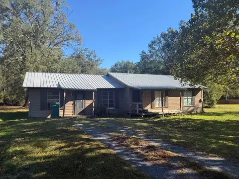 221 E Browning Dekalb Tx 75559, De Kalb, TX 75559