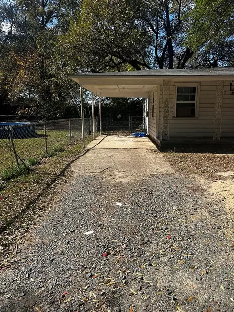 Exterior - 109 E 7th Street Hooks Tx 75561, Hooks, TX 75561 photo 5 of 6