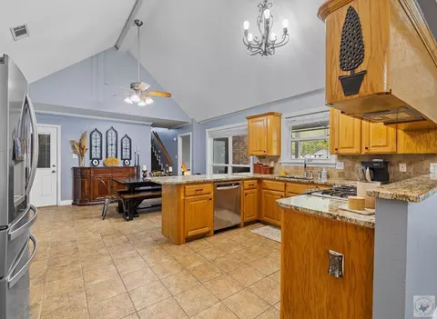 2 Tyler Lane Hooks Tx 75561, Hooks, TX 75561 photo 15