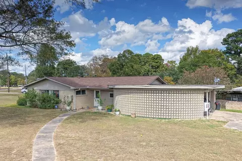 301 Wake Village Rd Wake Village Tx 75501, Wake Village, TX 75501