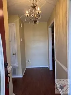 Entry Way - 30 Lacey Dr Hooks Tx 75561, Hooks, TX 75561 photo 2 of 2