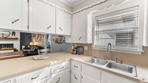 Kitchen - 305 13th Ashdown Ar 71822, Ashdown, AR 71822 photo 2 of 2