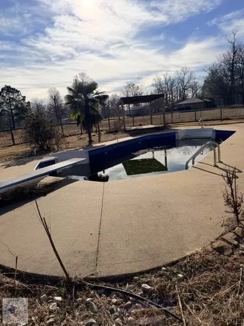 Exterior - 5220 Ware St Texarkana Ar 71854, Texarkana, AR 71854 photo 2 of 3