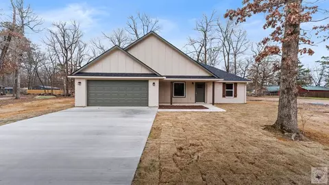800 E 9th Street Hooks Tx 75561, Hooks, TX 75561 photo 1