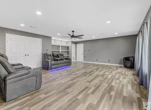 Living - 19 Downing Dr Texarkana Ar 71854, Texarkana, AR 71854 photo 7 of 7