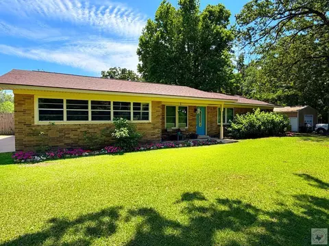 317 Maryland Dr Texarkana Tx 75501, Texarkana, TX 75501