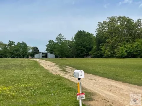 2727 N Shady Hollow Mt Pleasant Tx 75455, Mount Pleasant, TX 75455