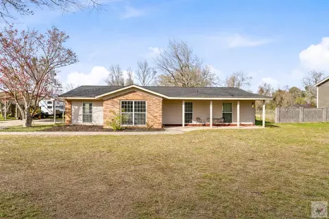 1301 E Avenue A Hooks Tx 75561, Hooks, TX 75561