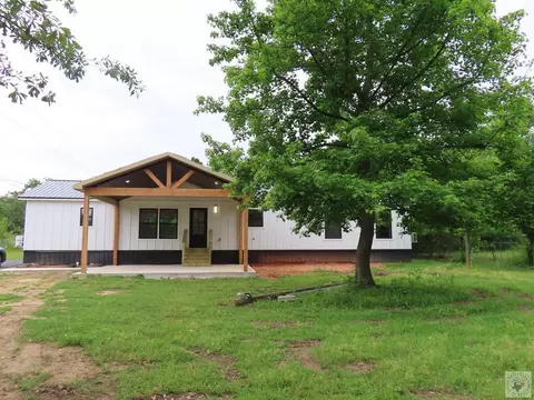 204 Browning Hooks Tx 75561, Hooks, TX 75561