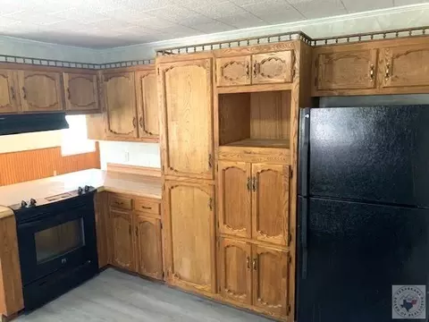 Kitchen - 207 Marshall Hooks Tx 75561, Hooks, TX 75561 photo 2 of 4