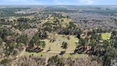 1564 County Road 4448 Mcleod Tx 75555, Bivins, TX 75555