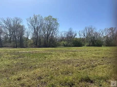500 W Broad St Texarkana Tx 75501, Texarkana, TX 75501
