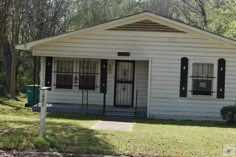 2301-2303 2305 Spruce St Texarkana Tx 75501, Texarkana, TX 75501