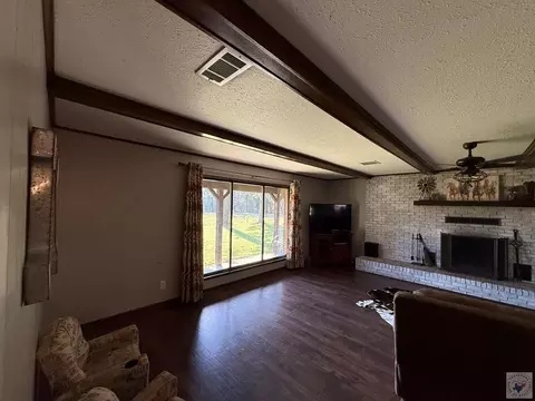 Living - 1001 Hwy 108 Ashdown Ar 71822, Ashdown, AR 71822 photo 1 of 3